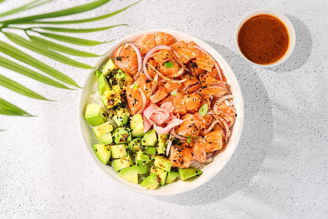 Poké & Co salmon poke bowl